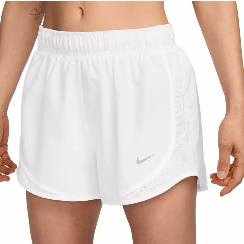 Nike Women's White dry fit Shorts